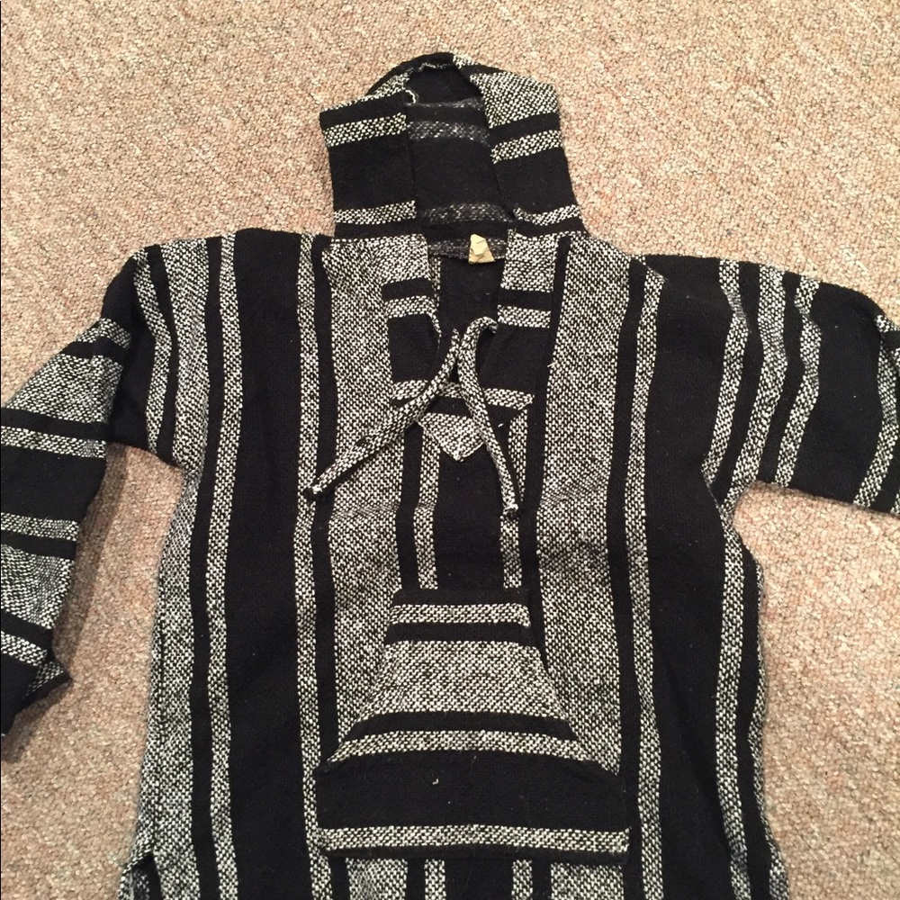 Men’s Baja Hoodie Size L